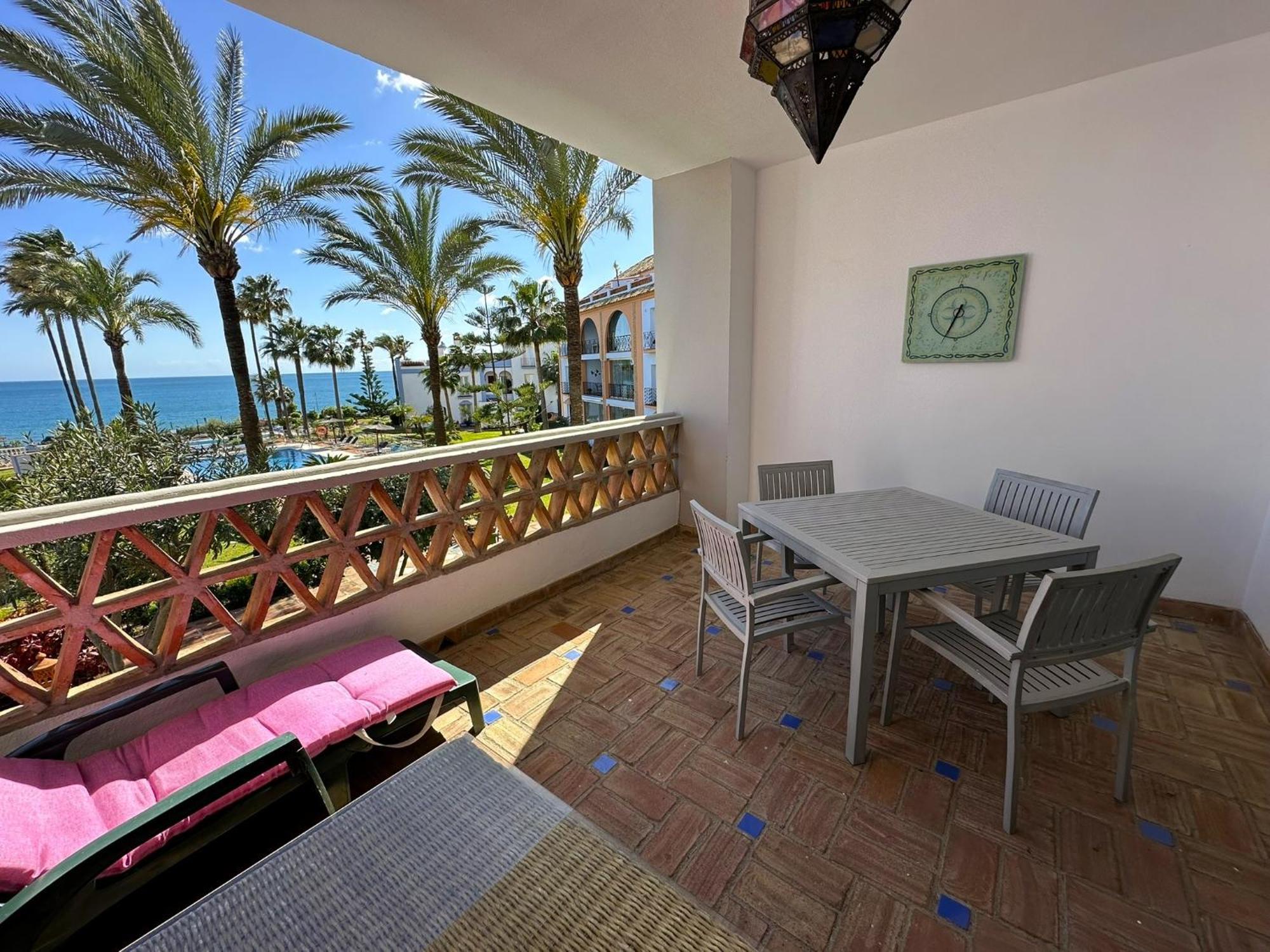 La Perla De Marakech Apartment Estepona Exterior photo